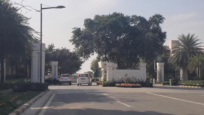 Residential land / Plot in Sector 73, Gurgaon