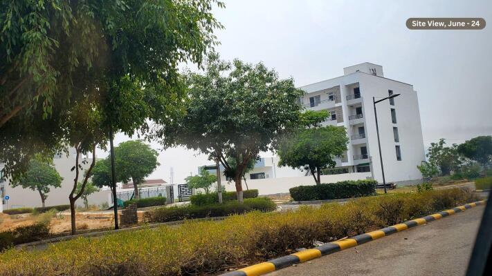 Residential land / Plot in Sector 73, Gurgaon