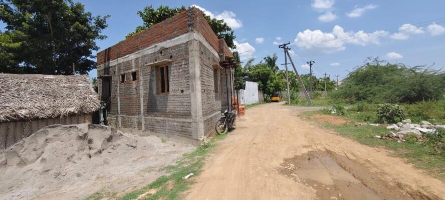 Residential land / Plot in Melakottaiyur, Chennai