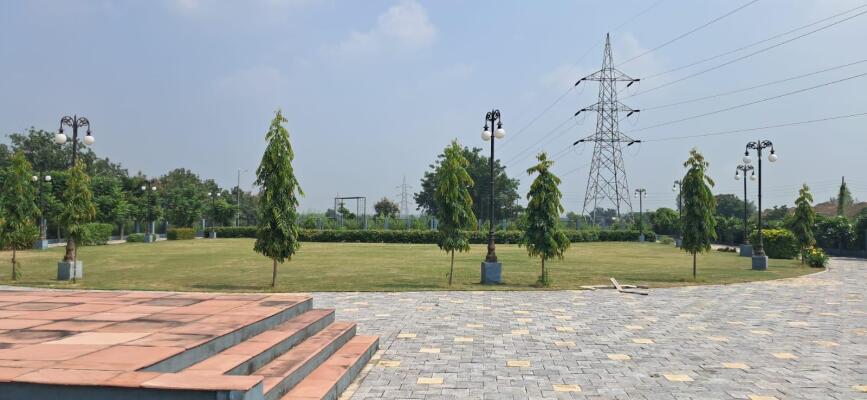 Residential land / Plot in Wathoda, Nagpur