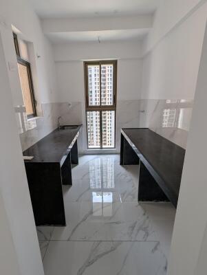 4 BHK Flat in Pokharan Road, Thane West