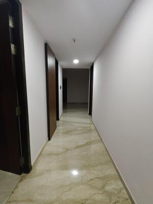 3 BHK Flat in Lokhandwala Kandivali East, Mumbai