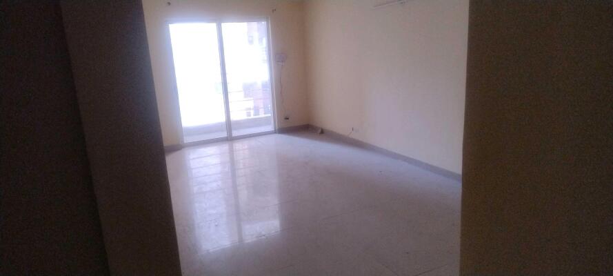 3 BHK Flat in Sector 137, Noida