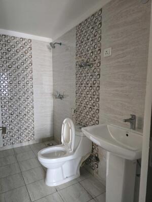 3 BHK Flat in Sector 143, Noida