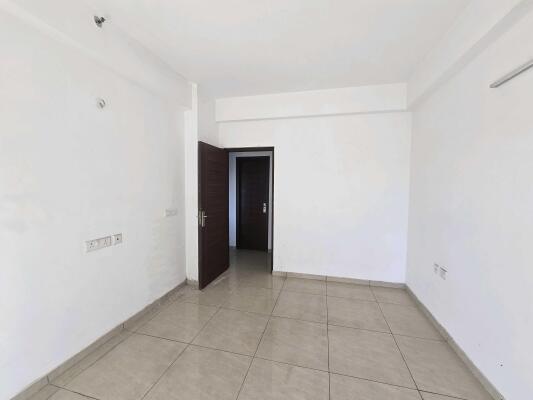 3 BHK Flat in Sector 143, Noida