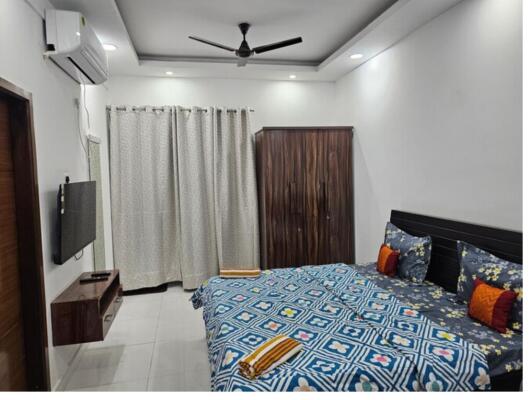 Studio Apartments / 1 RK Flats in Devi Atas, Mathura