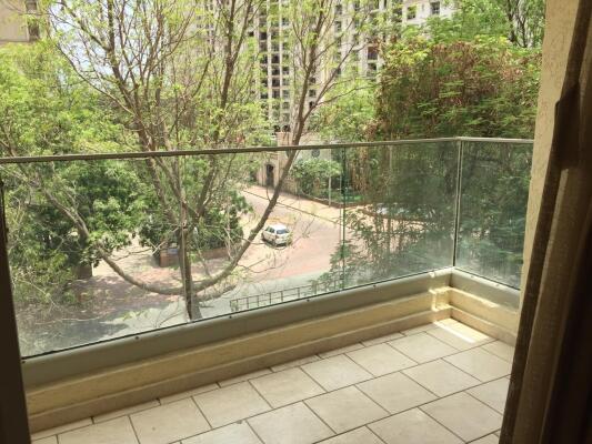 3 BHK Flat in Hiranandani Meadows, Manpada