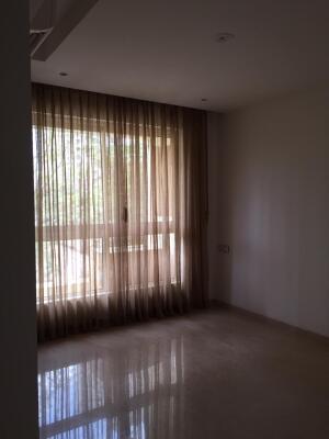3 BHK Flat in Hiranandani Meadows, Manpada
