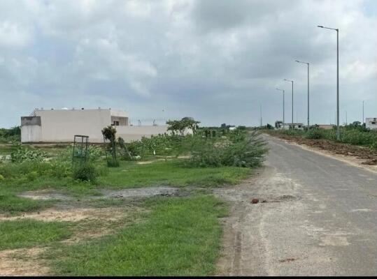 Residential land / Plot in Sector 17 Yamuna Expressway, Greater Noida