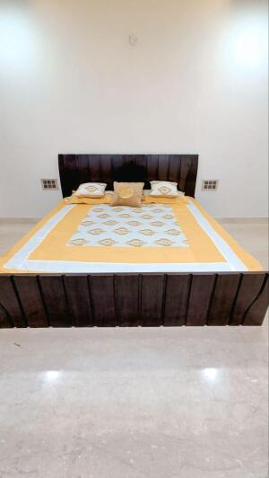 3 BHK Independent Builder Floor in Ashok Vihar, Delhi
