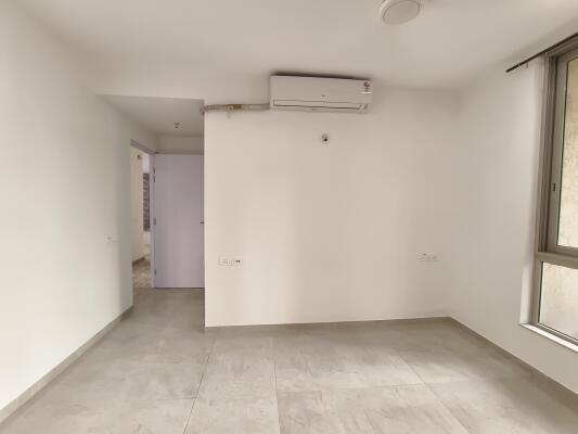 3 BHK Flat in Hiranandani Estate, Thane