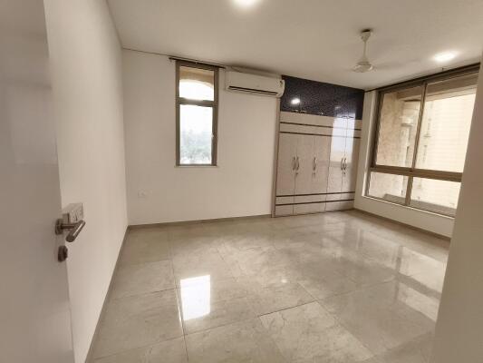 3 BHK Flat in Hiranandani Estate, Thane