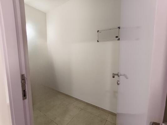 3 BHK Flat in Hiranandani Estate, Thane