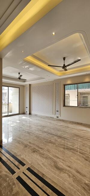 3 BHK Independent Builder Floor in Safdarjung Enclave, Delhi