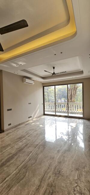 3 BHK Independent Builder Floor in Safdarjung Enclave, Delhi