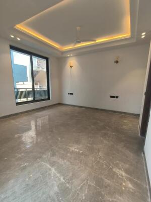 4 BHK Independent Builder Floor in South Extension 2, Delhi