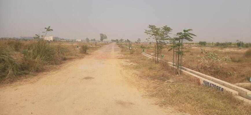 Residential land / Plot in Sector 25 Yeida, Greater Noida