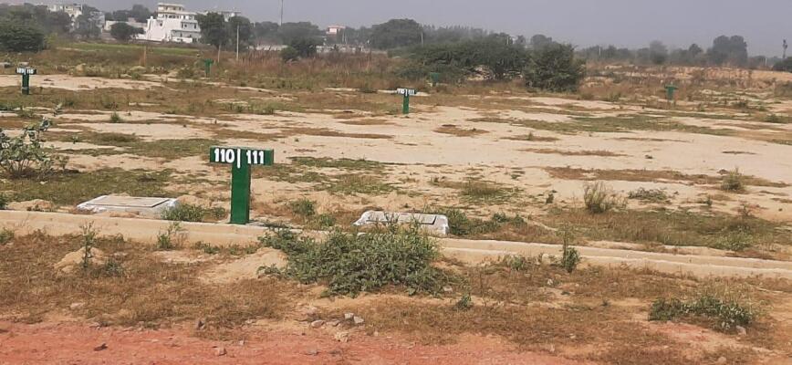 Residential land / Plot in Sector 22E, Yamuna Expressway, Greater Noida