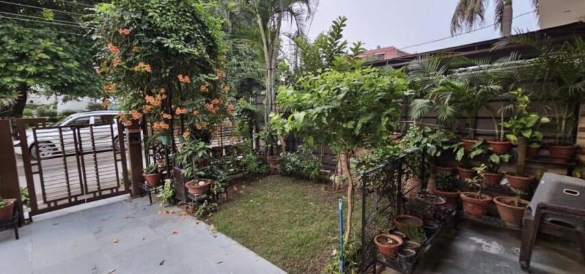 5 Bedroom House in Sector 27 Chandigarh