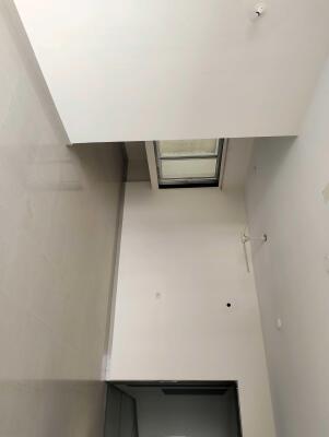 3 BHK Flat in Lokhandwala Kandivali East, Mumbai