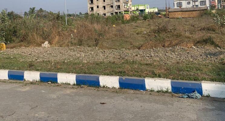 Residential land / Plot in Action Area 3, New Town