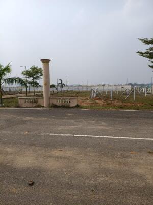 Residential land / Plot in Kayarambedu, Chennai