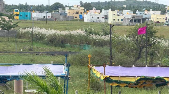 Residential land / Plot in Kayarambedu, Chennai