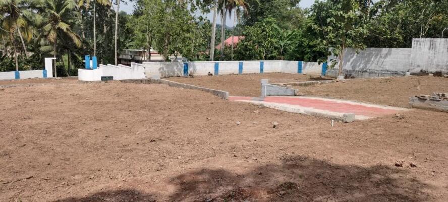 Residential land / Plot in Karyavattom, Trivandrum