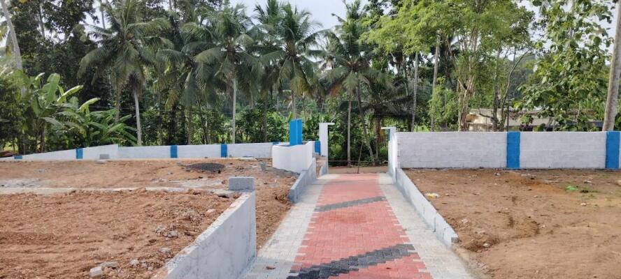 Residential land / Plot in Karyavattom, Trivandrum