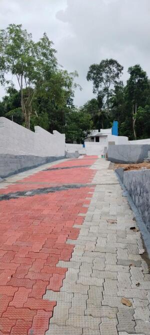 Residential land / Plot in Karyavattom, Trivandrum