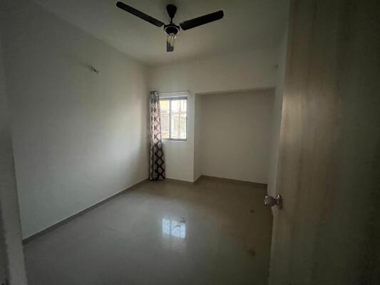 2 BHK Flat in Dombivli East, Thane