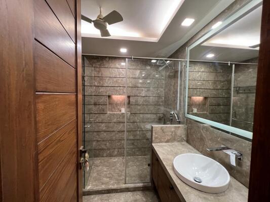 3 BHK Independent Builder Floor in Pamposh Enclave, Delhi