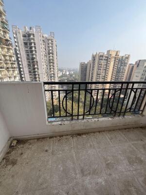 3 BHK Flat in Crossing Republik, Ghaziabad