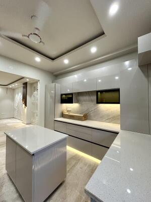 3 BHK Independent Builder Floor in Palam Vihar, Gurgaon