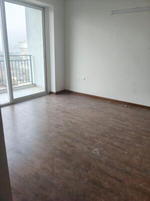 2 BHK Flat in Sector 43, Noida