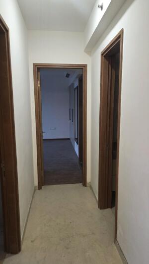 2 BHK Flat in Sector 43, Noida