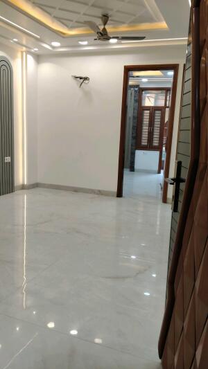 3 BHK Independent Builder Floor in Mahavir Enclave, Delhi
