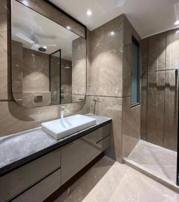 4 BHK Independent Builder Floor in Greater Kailash, Delhi