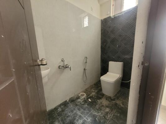 2 BHK Flat in Pragathi Nagar, Hyderabad