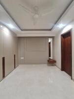 4 BHK Duplex Builder Floor in Sector 8 Dwarka, Delhi