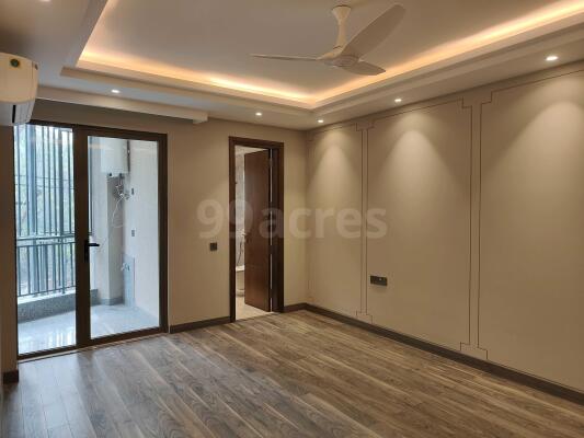3 BHK Independent Builder Floor in Kalkaji, Delhi