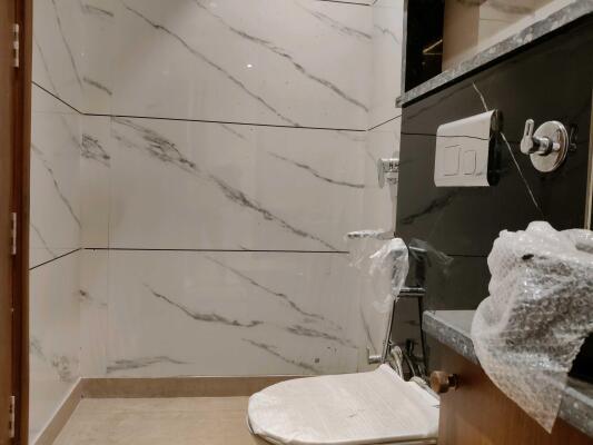 3 BHK Independent Builder Floor in Sector 8 Rohini, Delhi