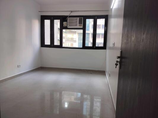 4 BHK Flat in Sector 19B Dwarka, Delhi