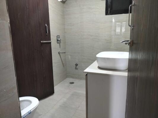 4 BHK Flat in Sector 19B Dwarka, Delhi