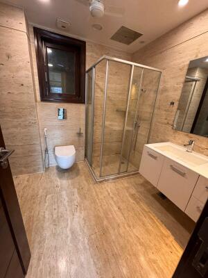 3 BHK Duplex Builder Floor in Jor bagh, Delhi