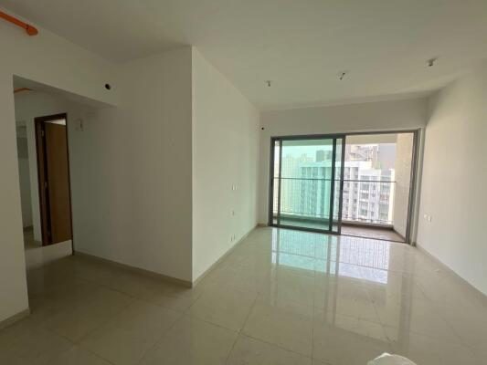 3 BHK Flat in Kolshet Road, Thane