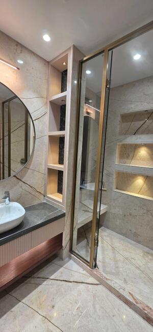 4 BHK Independent Builder Floor in Block-A, DLF City Phase 1, Gurgaon