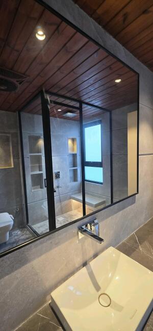 4 BHK Independent Builder Floor in Block-A, DLF City Phase 1, Gurgaon