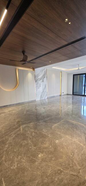 4 BHK Independent Builder Floor in Block-A, DLF City Phase 1, Gurgaon