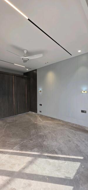 4 BHK Independent Builder Floor in Block-A, DLF City Phase 1, Gurgaon